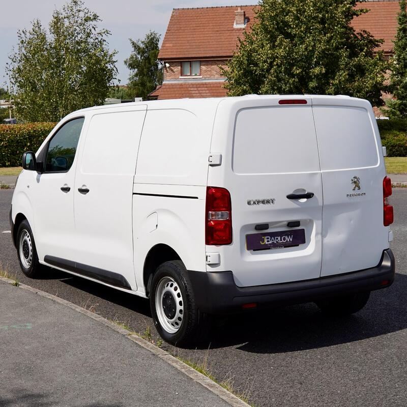 PEUGEOT EXPERT