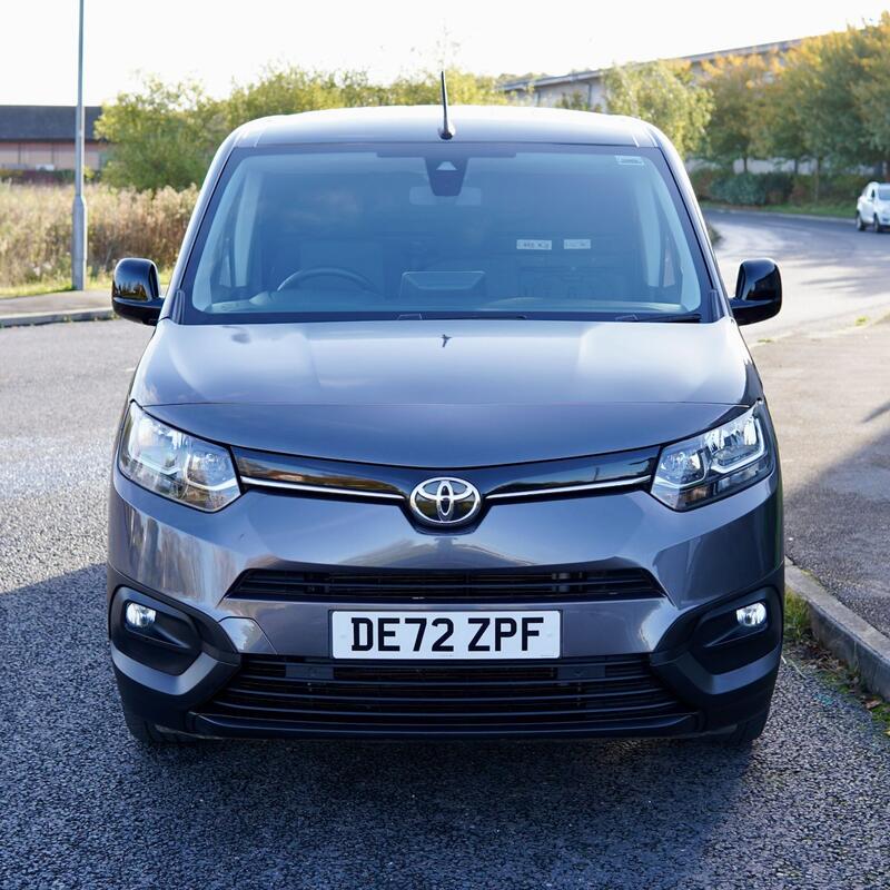 TOYOTA PROACE CITY