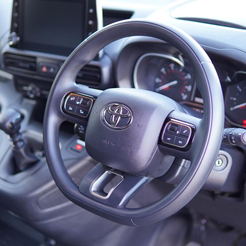 TOYOTA PROACE CITY