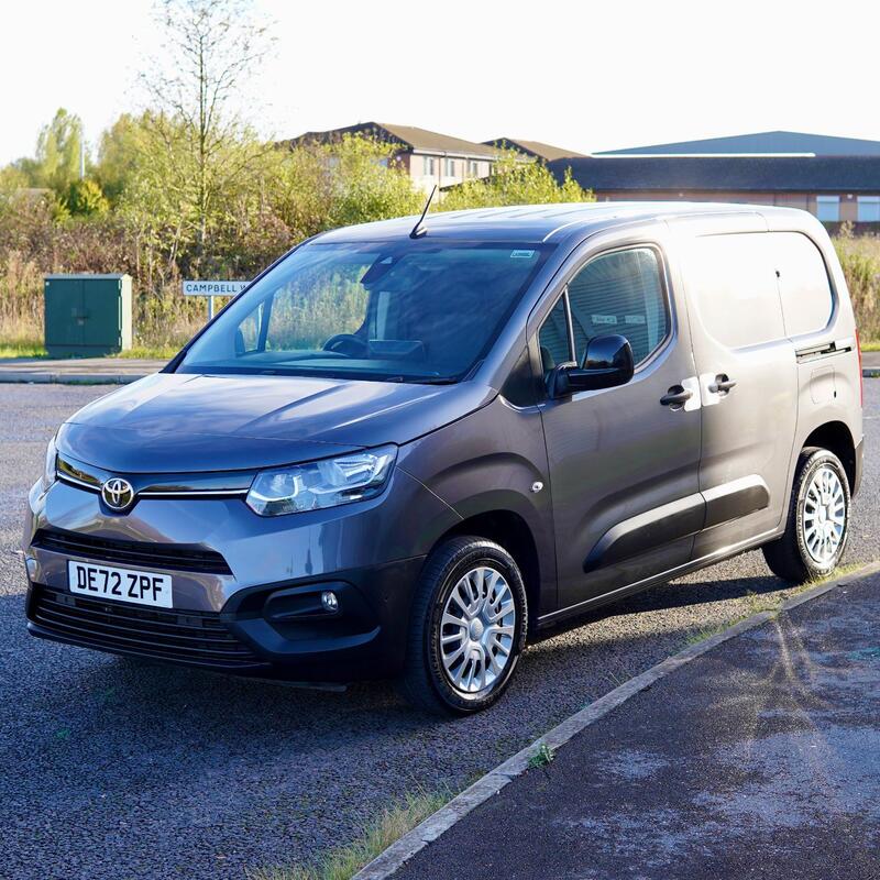 TOYOTA PROACE CITY
