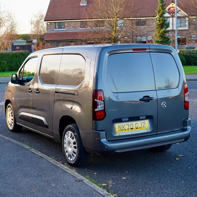 VAUXHALL COMBO
