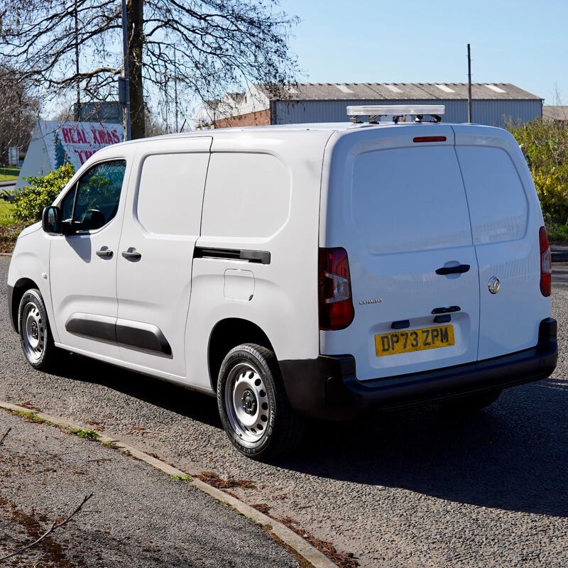 VAUXHALL COMBO