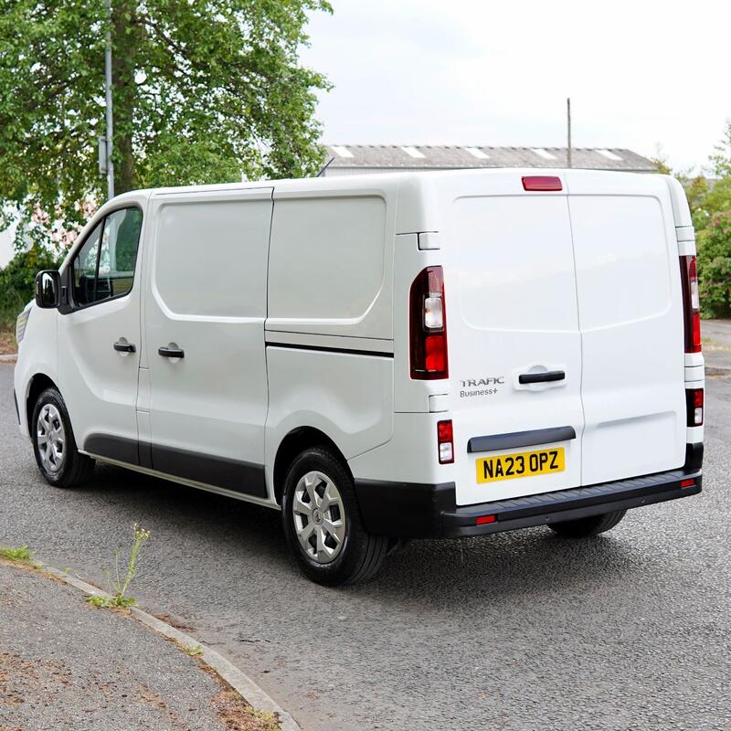 RENAULT TRAFIC
