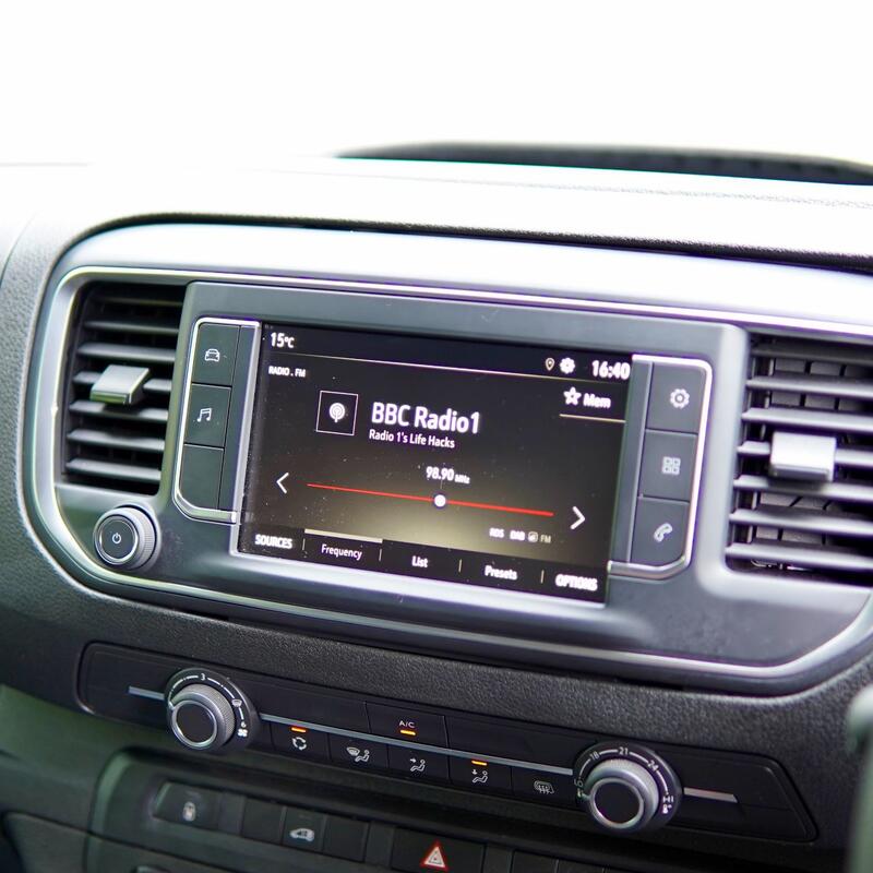 VAUXHALL VIVARO